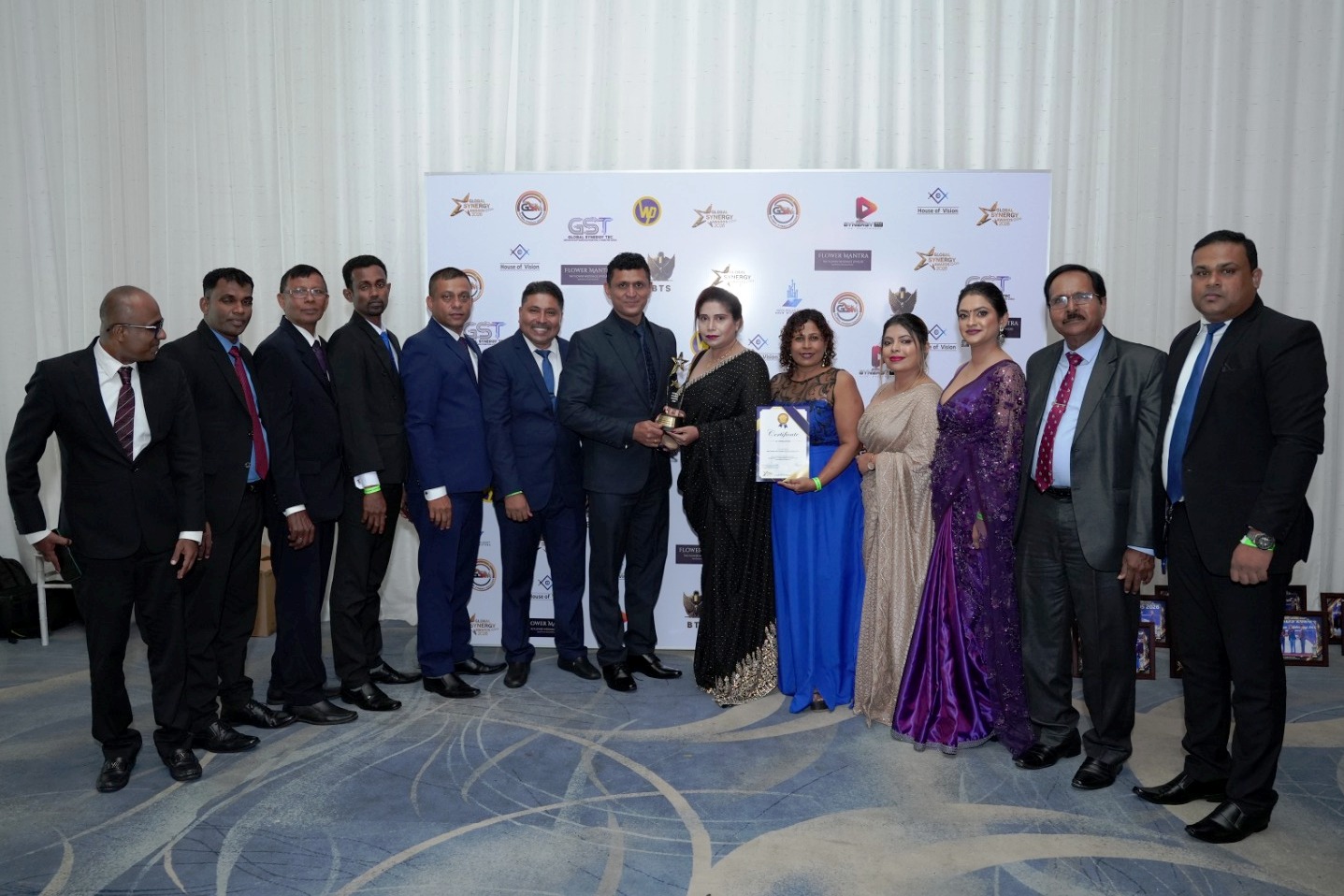 Vista Solar Energy wins ‘Best Solar Company’ award at Global Synergy Awards