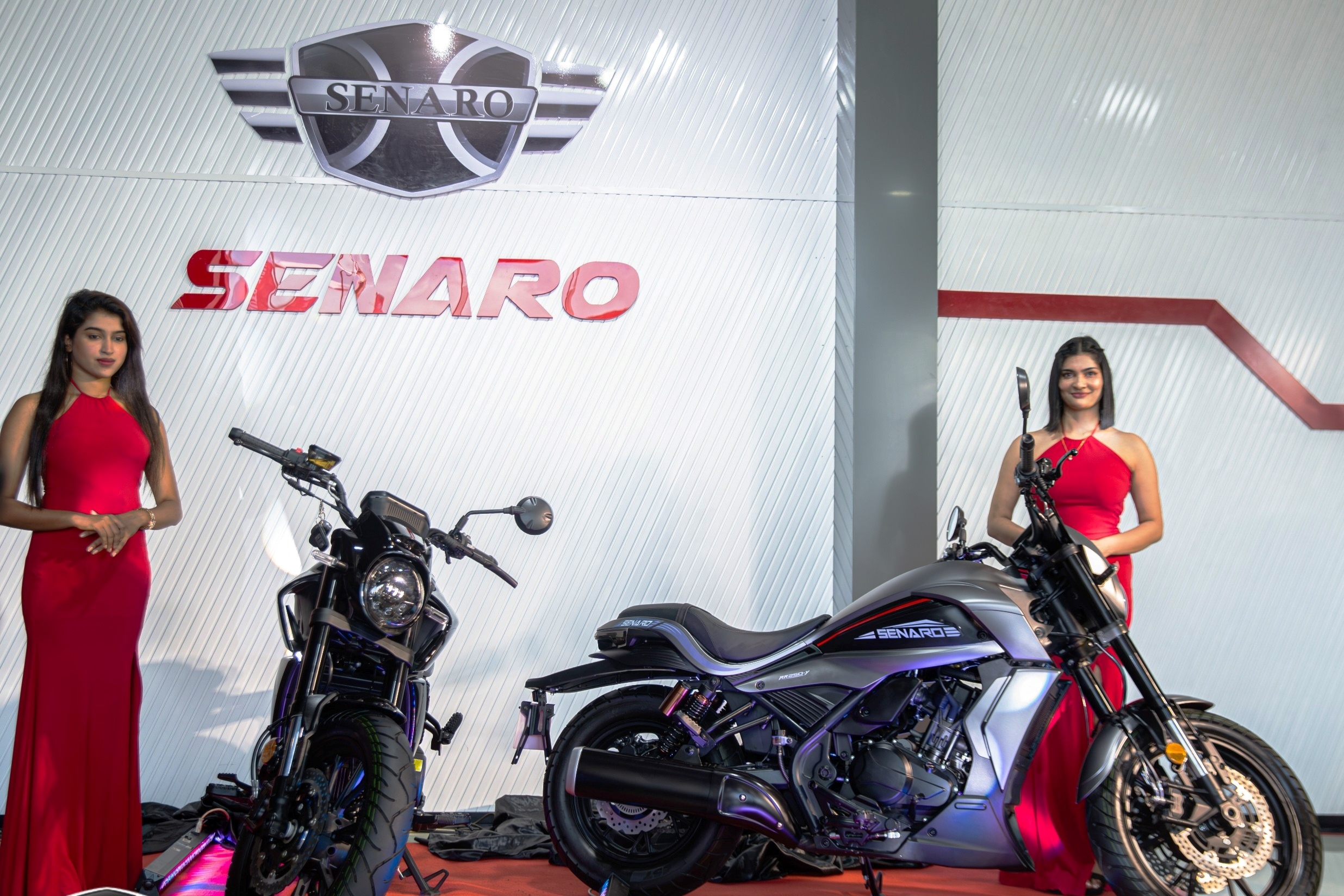 செனாரோ மோட்டார்ஸ் “PREMIER CENTER’ காட்சியறையை திறந்து வைத்து RR250 மாடல் மோட்டார் சைக்கிள்களை அறிமுகப்படுத்துகிறது.